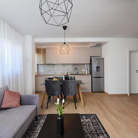 M&La Appartement Zadar Buitenkant foto