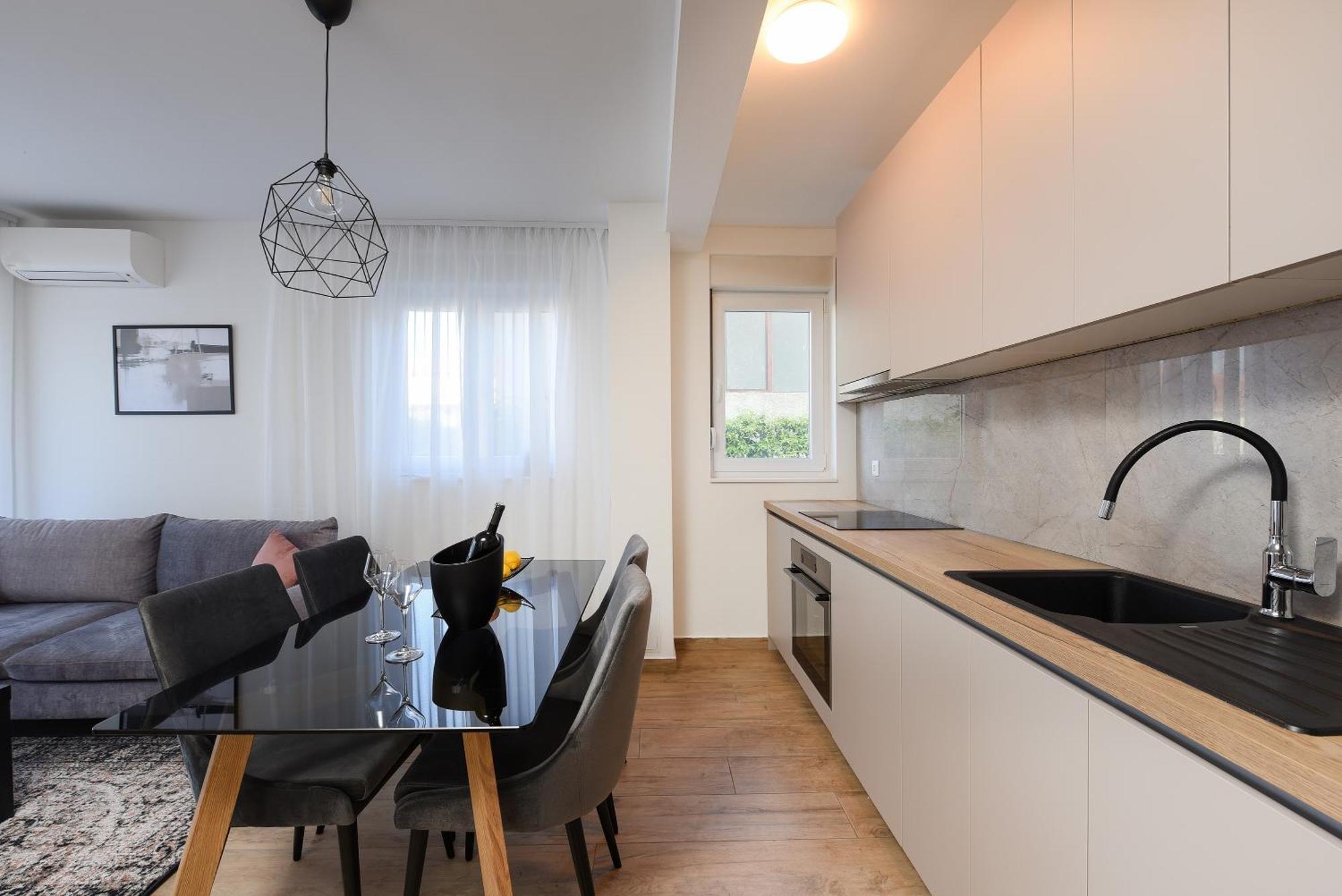 M&La Appartement Zadar Buitenkant foto
